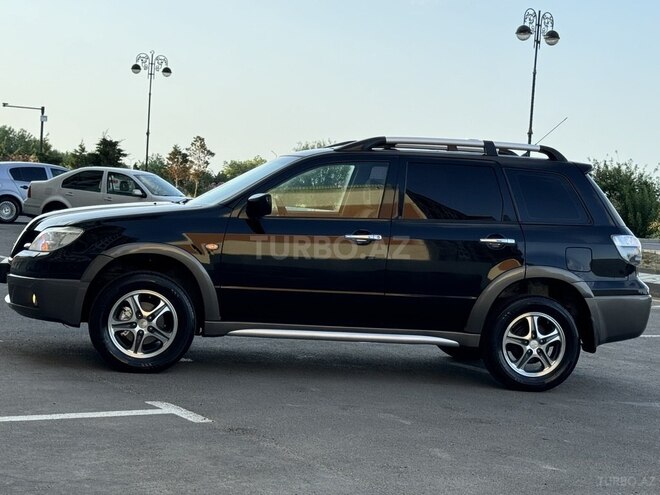 Mitsubishi Outlander 2007, 215,000 km - 2.4 л - Sumqayıt