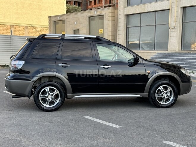 Mitsubishi Outlander 2007, 215,000 km - 2.4 л - Sumqayıt