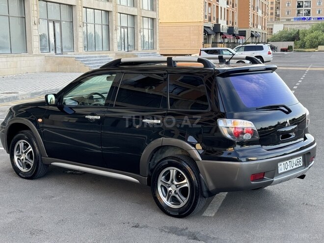 Mitsubishi Outlander 2007, 215,000 km - 2.4 л - Sumqayıt