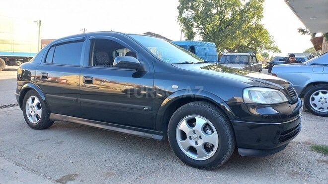 Opel Astra 1999, 420,000 km - 1.6 l - Xudat