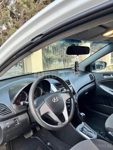 Hyundai Accent 2013, 197,000 km - 1.4 l - Sumqayıt