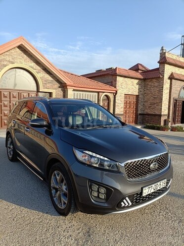 Kia Sorento-11