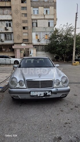 Mercedes E 230 1996, 357,000 km - 2.3 l - Bakı