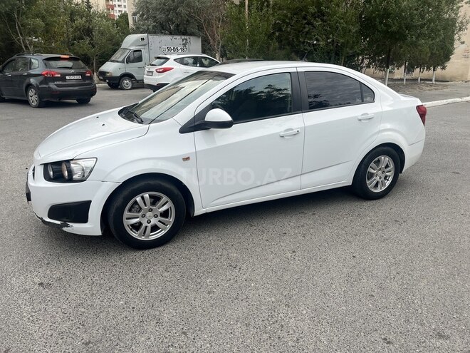 Chevrolet Aveo-2