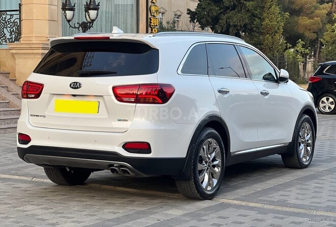 Kia Sorento-4