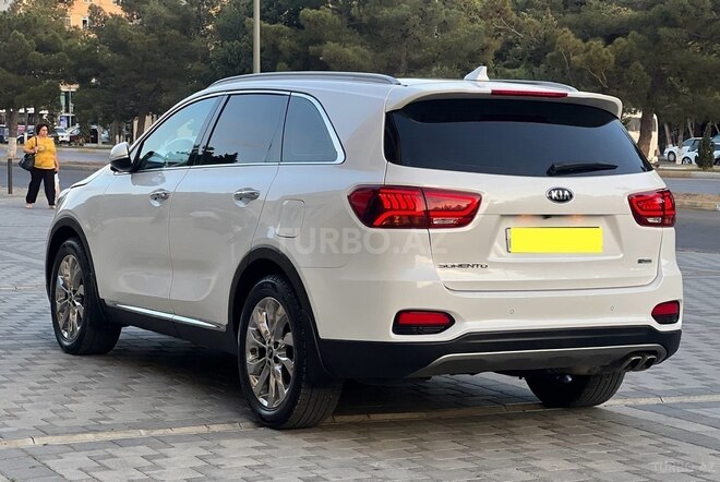 Kia Sorento-5