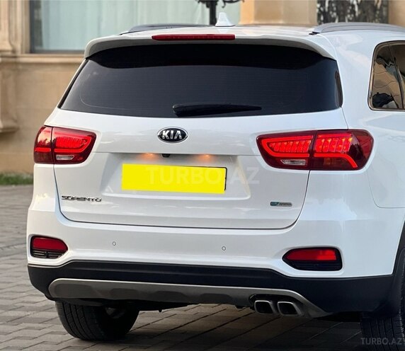 Kia Sorento-6