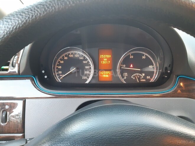 Mercedes Vito 115 2008, 253,789 km - 2.2 l - Ucar