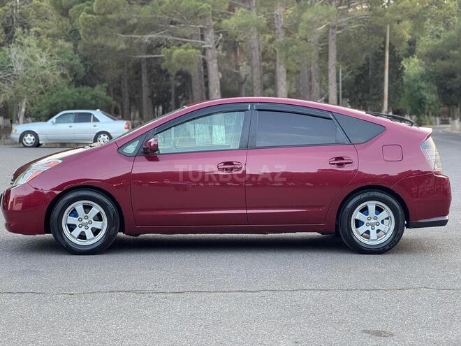 Toyota Prius-8