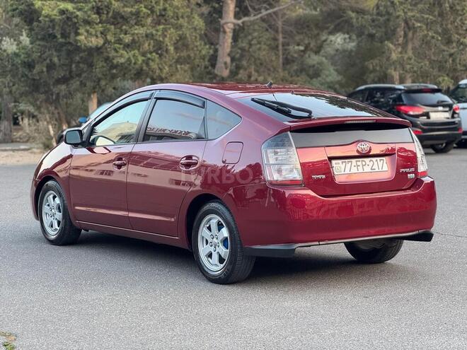 Toyota Prius-10