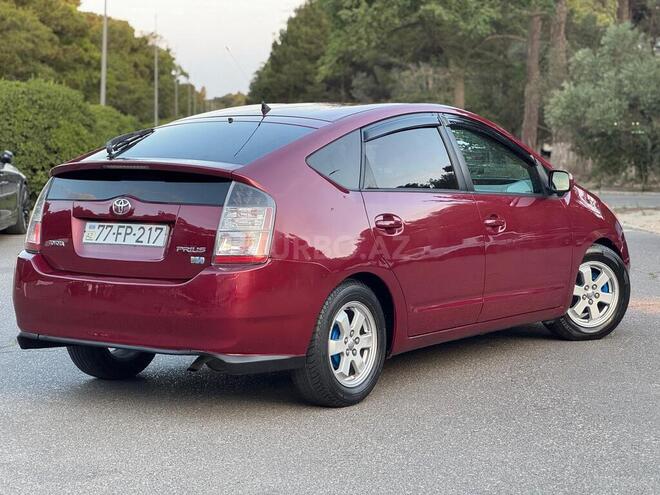 Toyota Prius-2