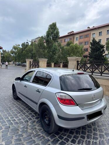 Opel Astra 2006, 228,000 km - 1.3 l - Bakı