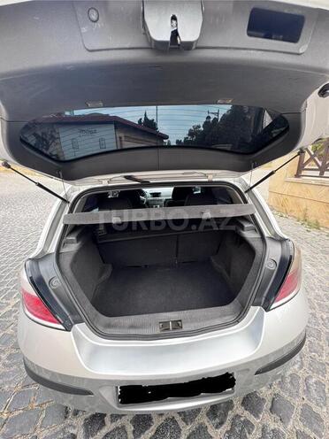 Opel Astra 2006, 228,000 km - 1.3 l - Bakı