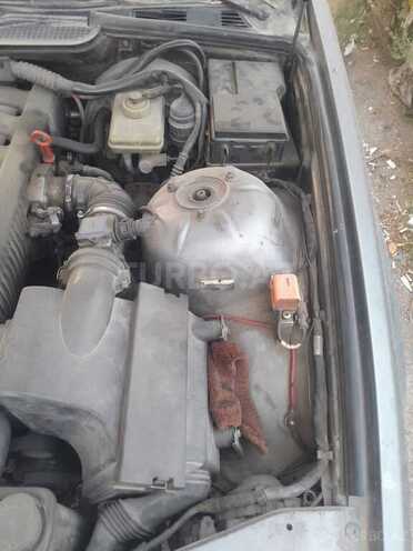 BMW 320 1993, 95,000 km - 2.0 l - Bakı