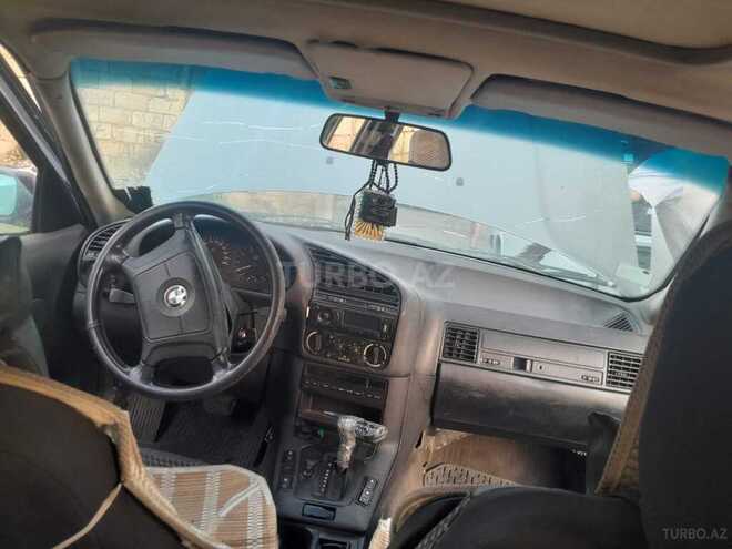 BMW 320 1993, 95,000 km - 2.0 l - Bakı