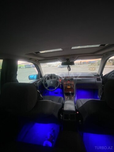 Mercedes E 240 1998, 120,000 km - 2.4 l - Bakı