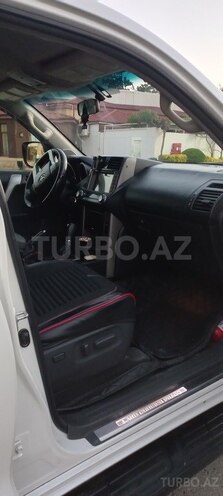 Toyota Land Cruiser Prado 2011, 150,000 km - 2.7 l - Bakı