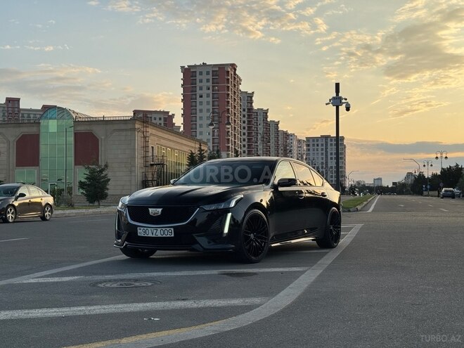 Cadillac CT5-3