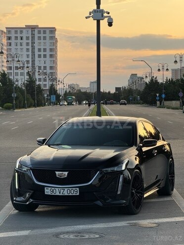Cadillac CT5-2