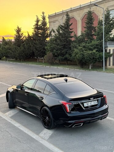 Cadillac CT5-10