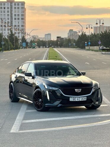 Cadillac CT5-1