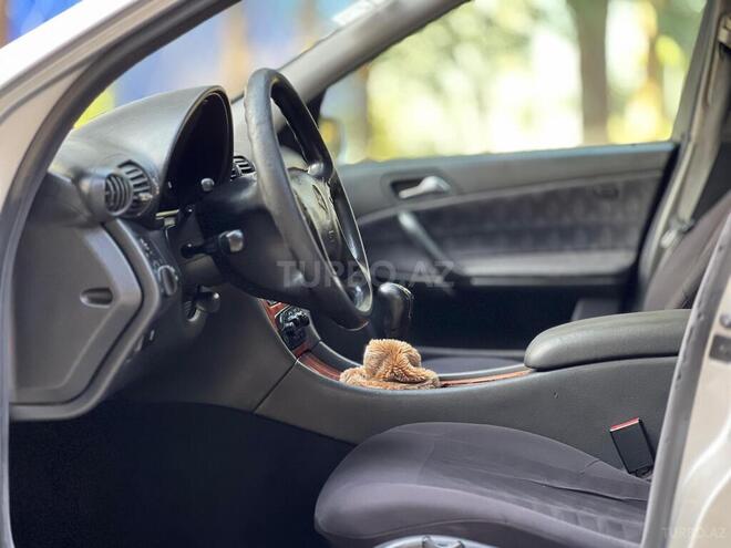 Mercedes C 200 2001, 386,000 km - 2.0 l - Sumqayıt
