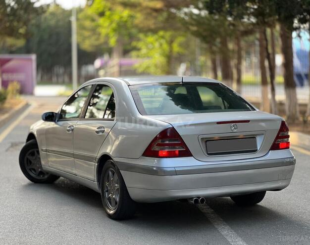 Mercedes C 200 2001, 386,000 km - 2.0 l - Sumqayıt