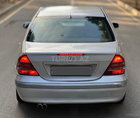 Mercedes C 200 2001, 386,000 km - 2.0 l - Sumqayıt