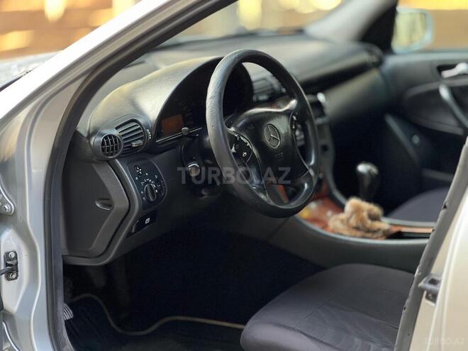 Mercedes C 200 2001, 386,000 km - 2.0 l - Sumqayıt