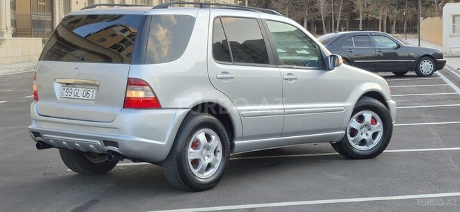Mercedes ML 270 4MATIC 2002, 312,352 km - 2.7 л - Sumqayıt
