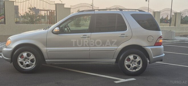 Mercedes ML 270 4MATIC 2002, 312,352 km - 2.7 л - Sumqayıt