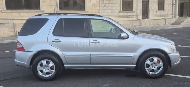 Mercedes ML 270 4MATIC 2002, 312,352 km - 2.7 л - Sumqayıt