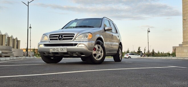 Mercedes ML 270 4MATIC 2002, 312,352 km - 2.7 л - Sumqayıt