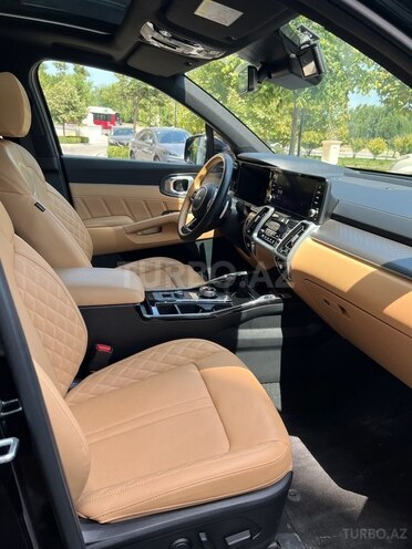 Kia Sorento-11