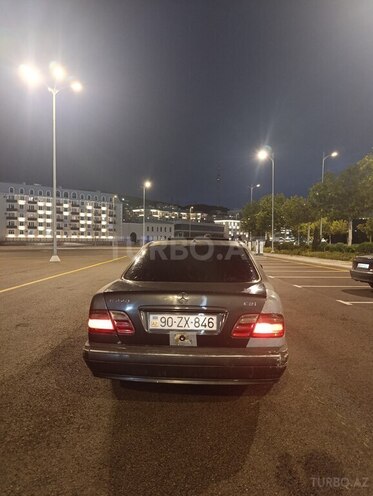 Mercedes E 220 d 2000, 500,000 km - 2.2 l - Bakı