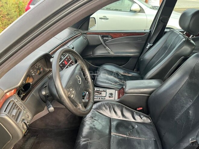 Mercedes E 220 d 2000, 500,000 km - 2.2 l - Bakı