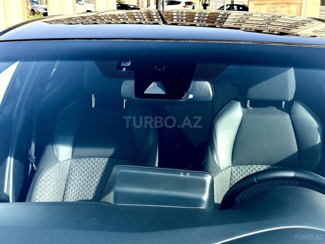Toyota C-HR 2023, 61,111 km - 1.8 l - Bakı