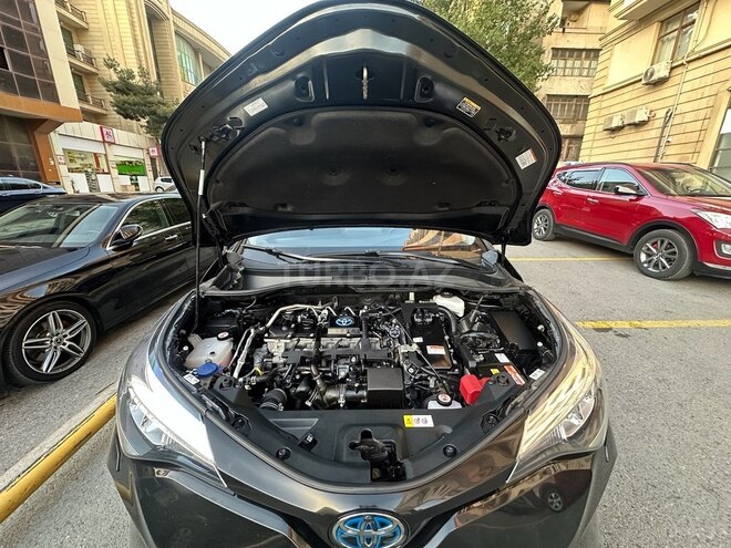 Toyota C-HR 2023, 61,111 km - 1.8 l - Bakı