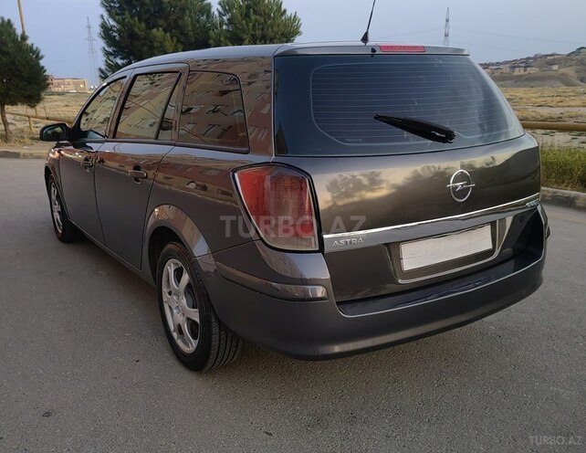 Opel Astra 2009, 300,000 km - 1.7 l - Bakı