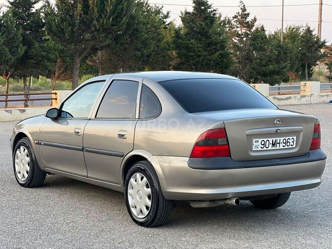 Opel Vectra 1997, 326,000 km - 2.0 l - Sumqayıt