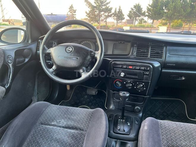 Opel Vectra 1997, 326,000 km - 2.0 l - Sumqayıt
