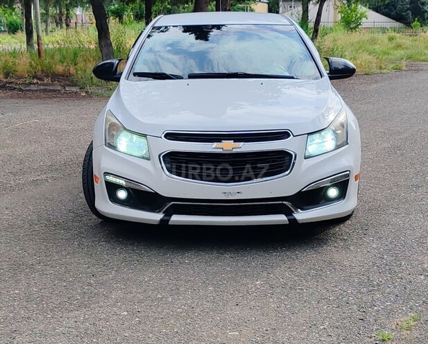 Chevrolet Cruze 2015, 328,000 km - 1.4 l - Qazax