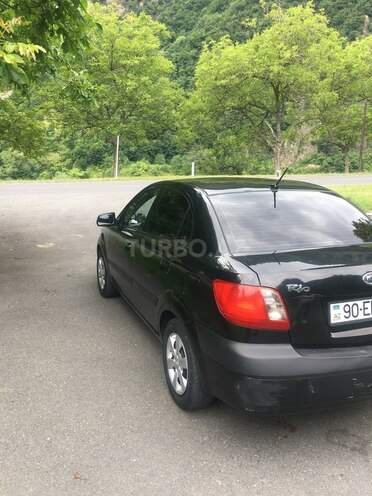 Kia Rio 2008, 348,000 km - 1.4 l - Zaqatala