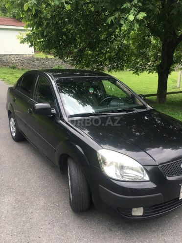 Kia Rio 2008, 348,000 km - 1.4 l - Zaqatala