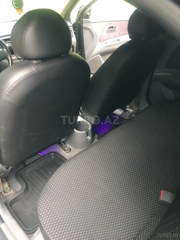 Kia Rio 2008, 348,000 km - 1.4 l - Zaqatala