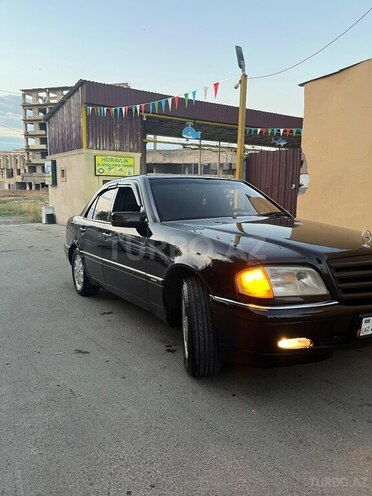 Mercedes C 220 1993, 474,917 km - 2.2 л - Qazax
