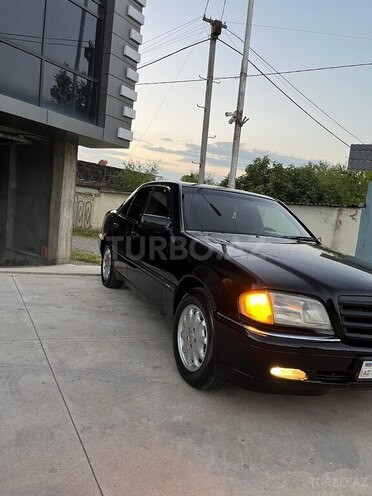 Mercedes C 220 1993, 474,917 km - 2.2 л - Qazax