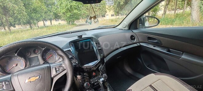 Chevrolet Cruze 2015, 328,000 km - 1.4 l - Qazax