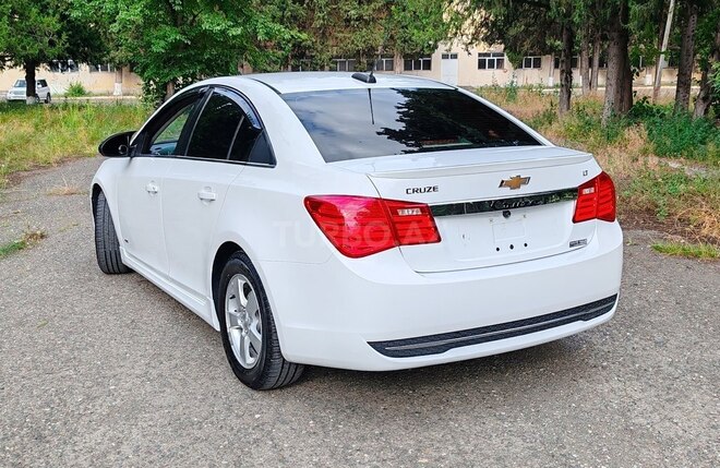 Chevrolet Cruze 2015, 328,000 km - 1.4 l - Qazax
