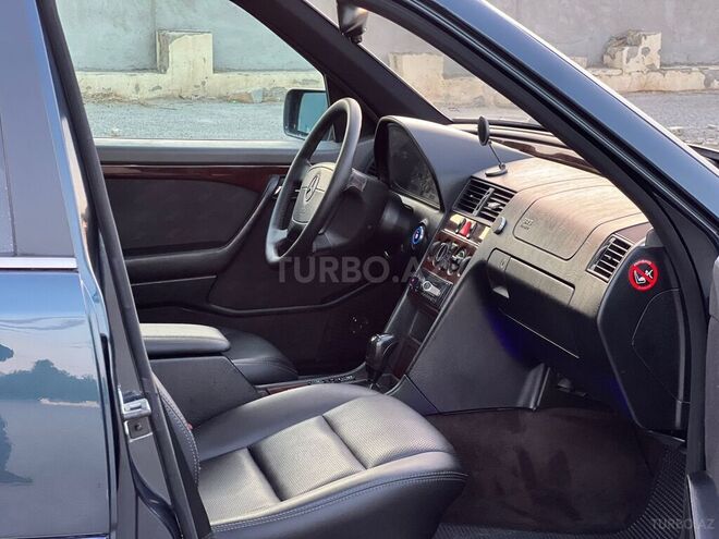 Mercedes C 220 1996, 321,000 km - 2.2 л - Sumqayıt